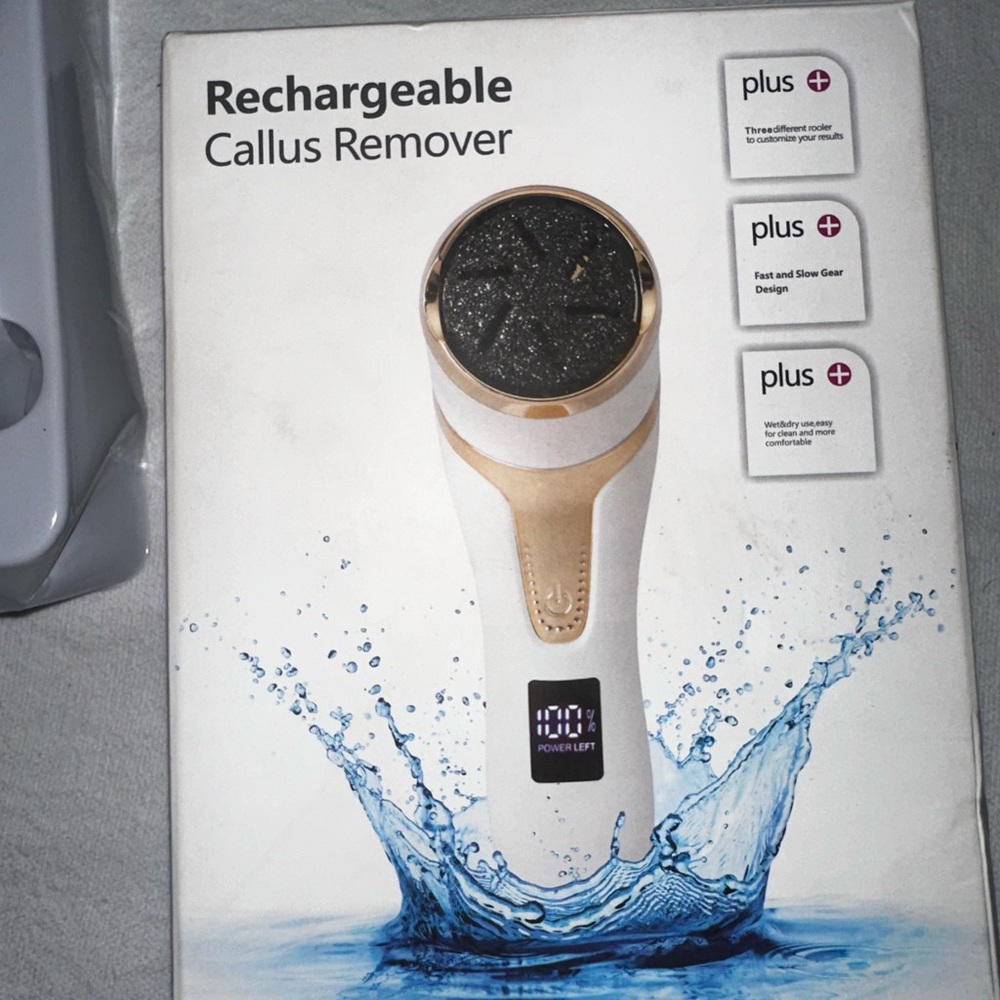 Rechargeable Callus Remover - White & Gold